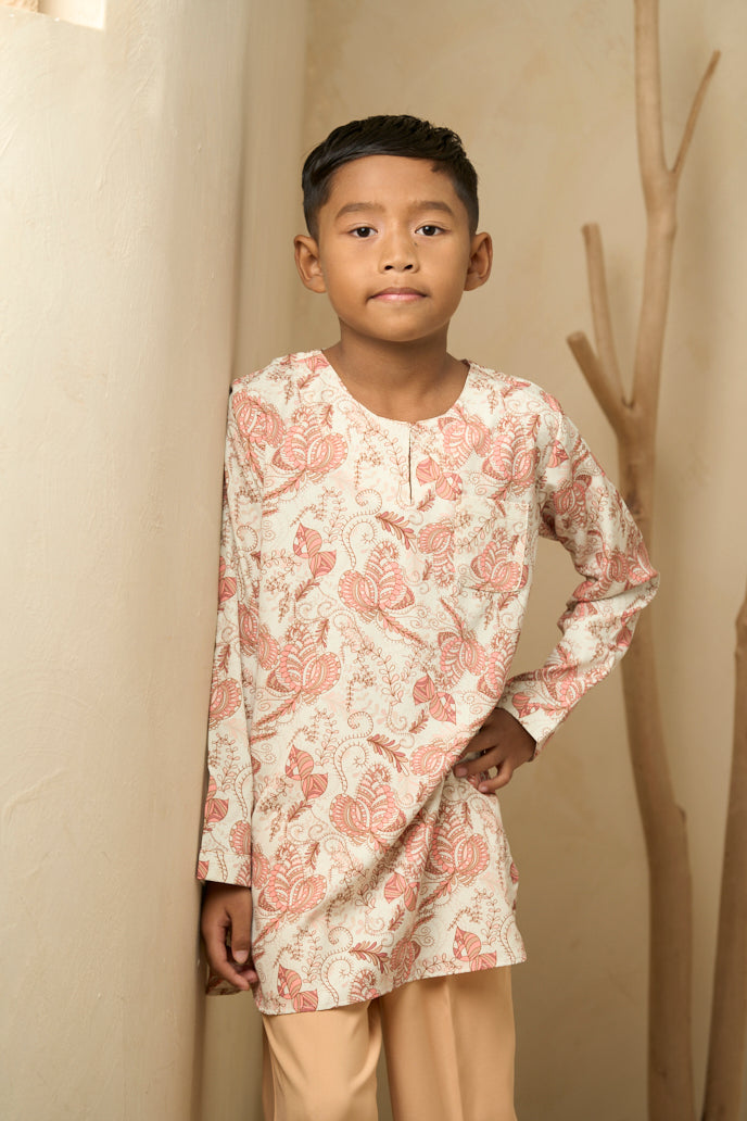 GETARAN Peach | Boys