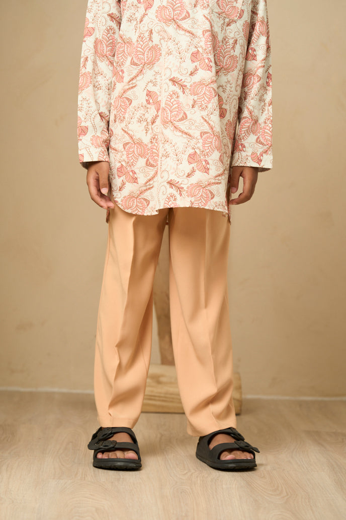 GETARAN Peach | Boys
