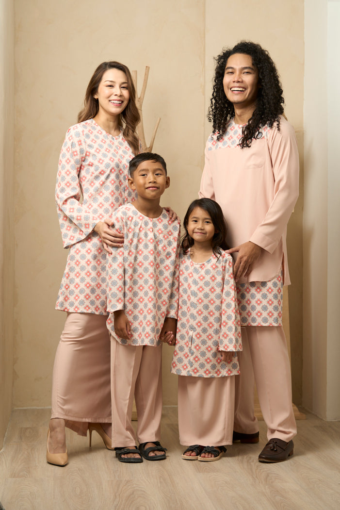 PUJAAN Pink | Boys