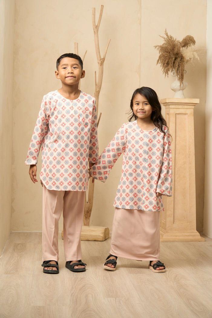 PUJAAN Pink | Girls
