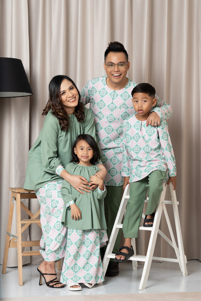 BATEEQ Green | Boys