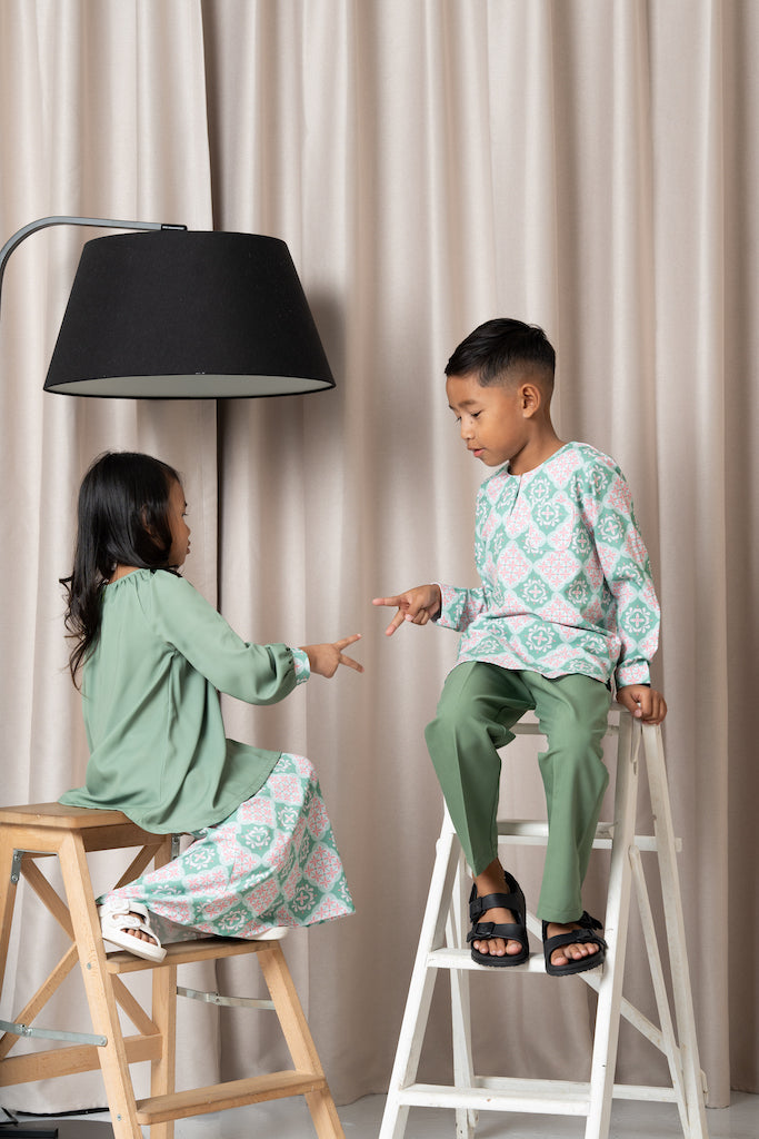 BATEEQ Green | Boys