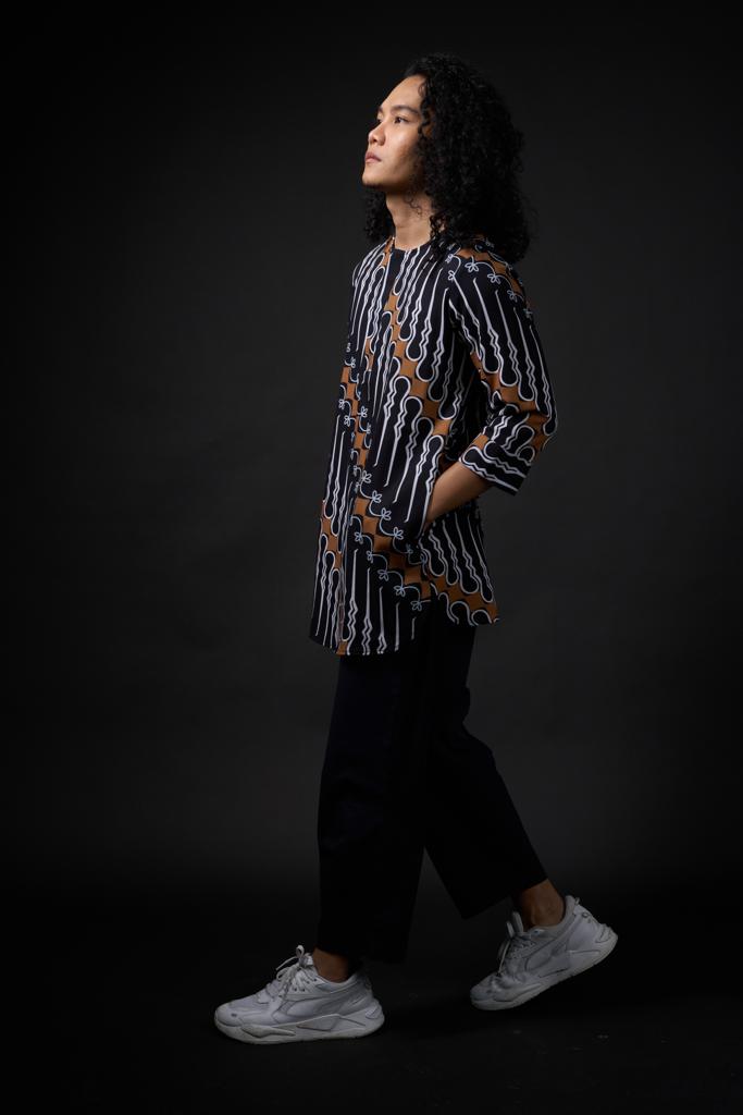 B2B Bateeq Brown | Mens