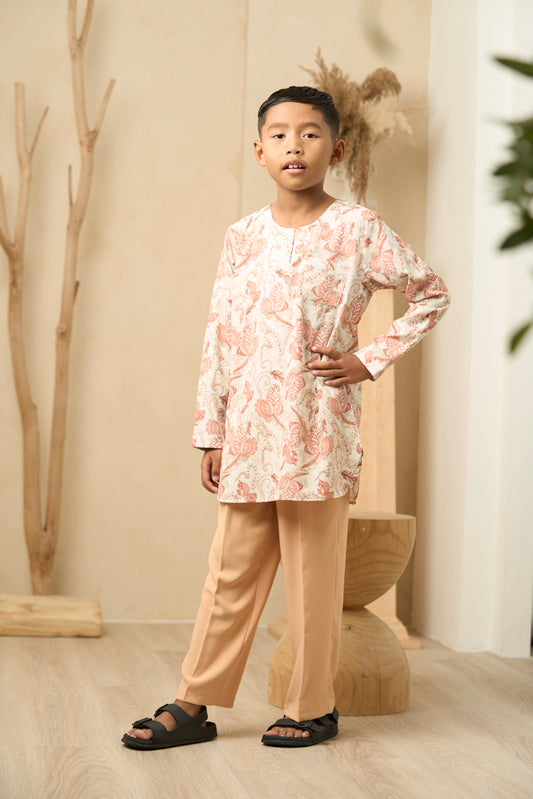 GETARAN Peach | Boys