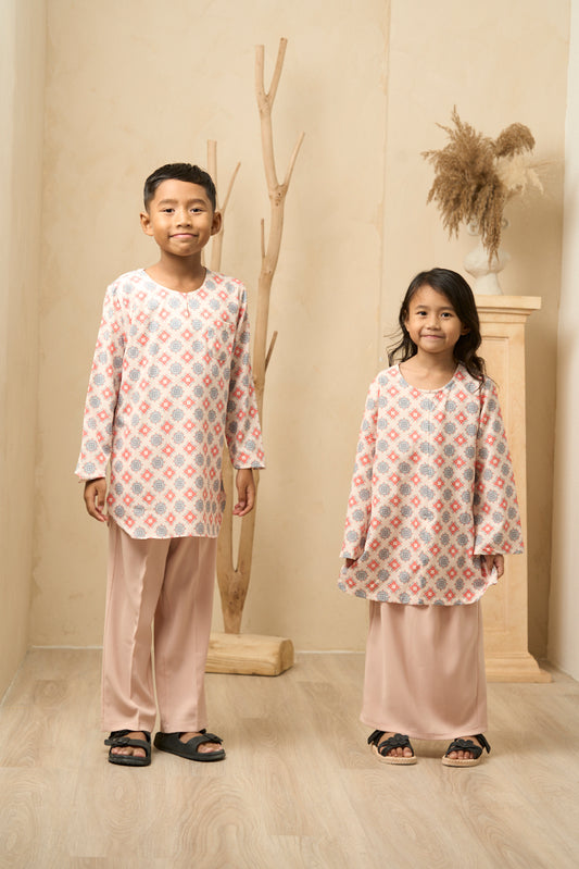 PUJAAN Pink | Boys