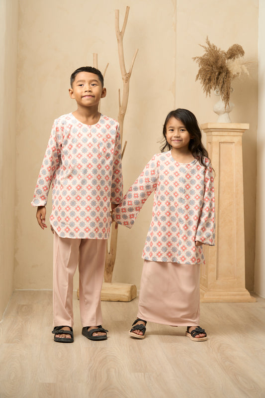 PUJAAN Pink | Girls